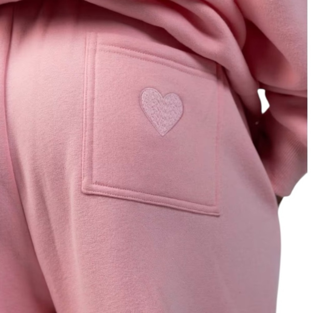 NWT COMFRT Love Limited Edition Petal Pink Straight Leg Sweatpants Size Small